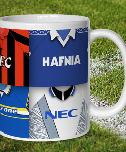 Alternative view of Everton Retro Shirt Montage Mug