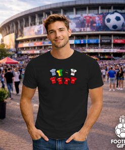 Alternative view of Man Utd Retro Kits Black T-Shirt Classic Kits
