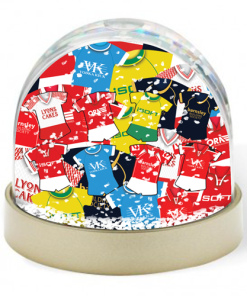 Barnsley Retro Kit Mash Snow Globe