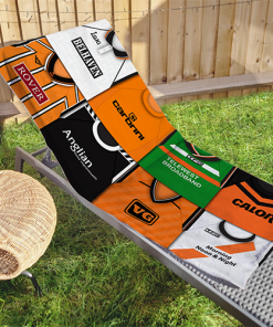 Dundee United Classic Kits Montage Retro Shirt Beach Towel