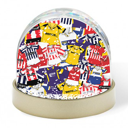 Cheltenham Town Retro Kit Mash Snow Globe