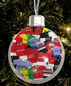 Man Utd Jumbo Christmas Bauble Retro Kit Mash Christmas Tree Decoration