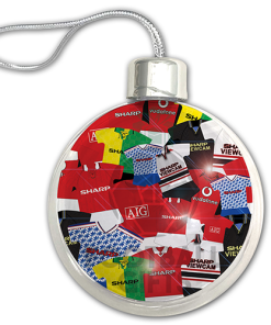 Man Utd Jumbo Christmas Bauble Retro Kit Mash Christmas Tree Decoration - Image 3