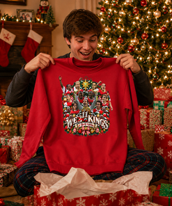 We 11 Kings Of North London Arsenal Red Christmas Jumper - Image 4