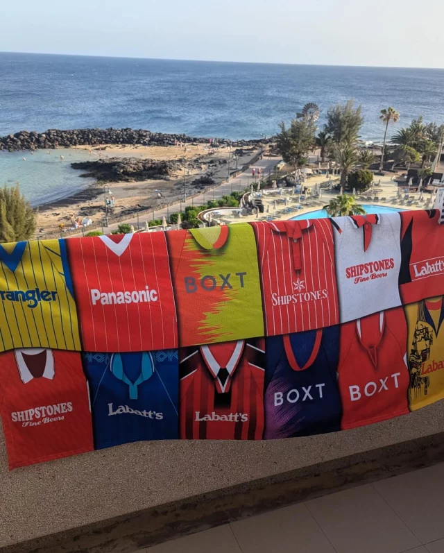 Towels on tour! 😎 A couple of our customers showing off their towels on holiday ☀️